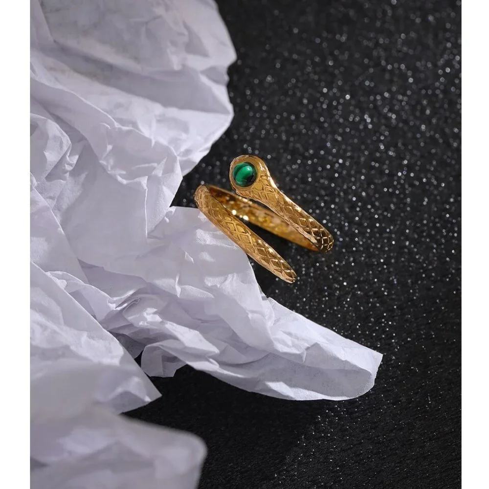 NEW 18K Gold Plated Emerald Snake Serpent Resizable Ring - Picture 5 of 9